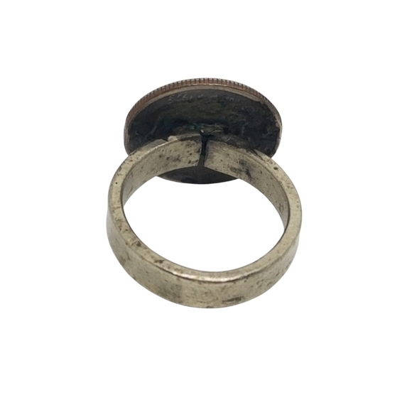 VINTAGE 1973 DIME RING WITH PEWTER BAND SIZE 7 - Picture 7 of 7